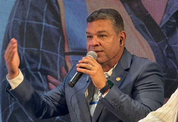 Presidente do Sinduscon-MA participou do painel “Municípios II – Quais foram os avanços já obtidos em sua cidade e o que precisa avançar na legislação para termos maior efetividade” em Salvador/BA